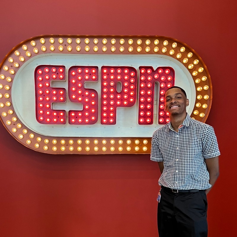 Opdater Ofte talt direktør Christian Gardner - ESPN Next Production Assistant - ESPN | LinkedIn