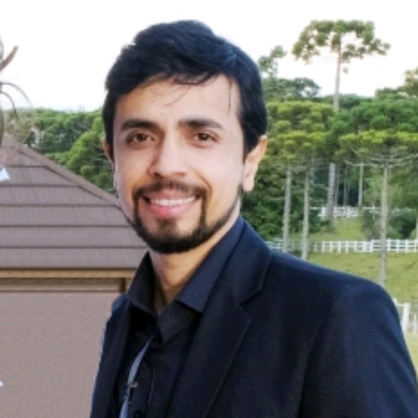 Natanael Rocha - Professor & Tradutor (Português, Inglês, Francês,  Espanhol, Libras - Língua Brasileira de Sinais) - MSL - Maximus Serviços  Linguísticos