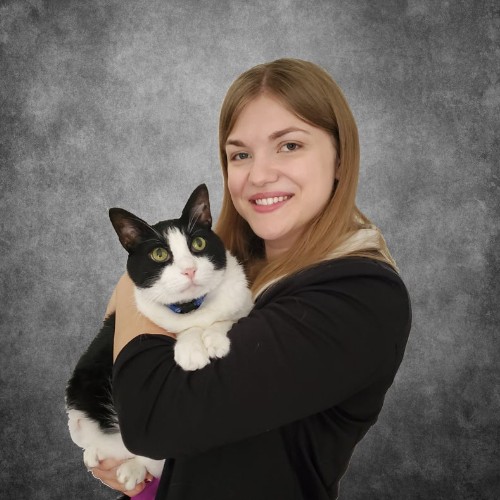 Jennifer Nary - Associate Veterinarian - All Pets Animal Hospital & 24 Hour  Emergency Care | LinkedIn