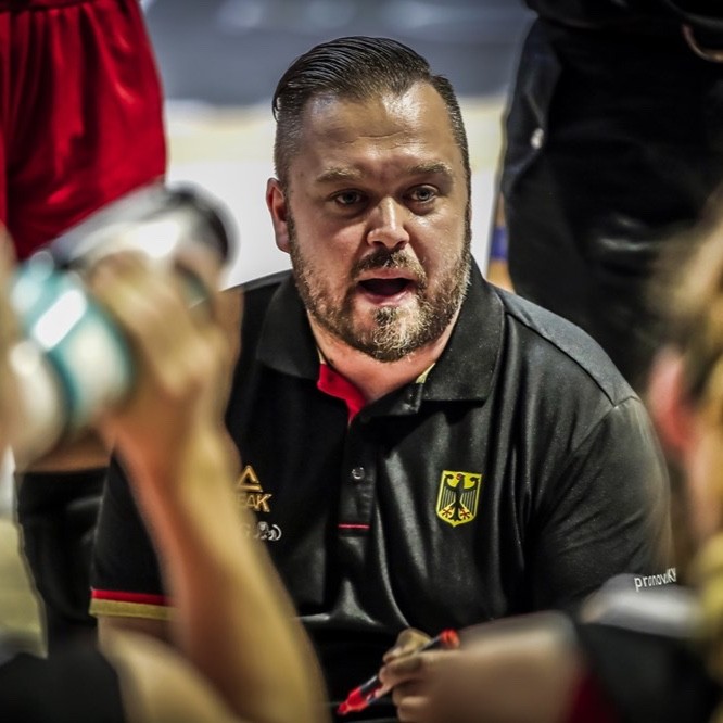 Stefan Mienack – Basketball Trainer – Deutscher Basketball Bund e.V. |  LinkedIn