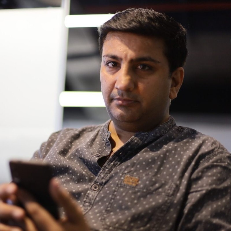 Amit Loomba - Founder, Managing Director - Interactive Pixels DIgital  Solutions | LinkedIn