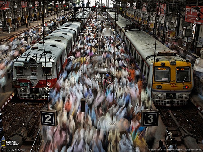 trains-in-mumbai_the