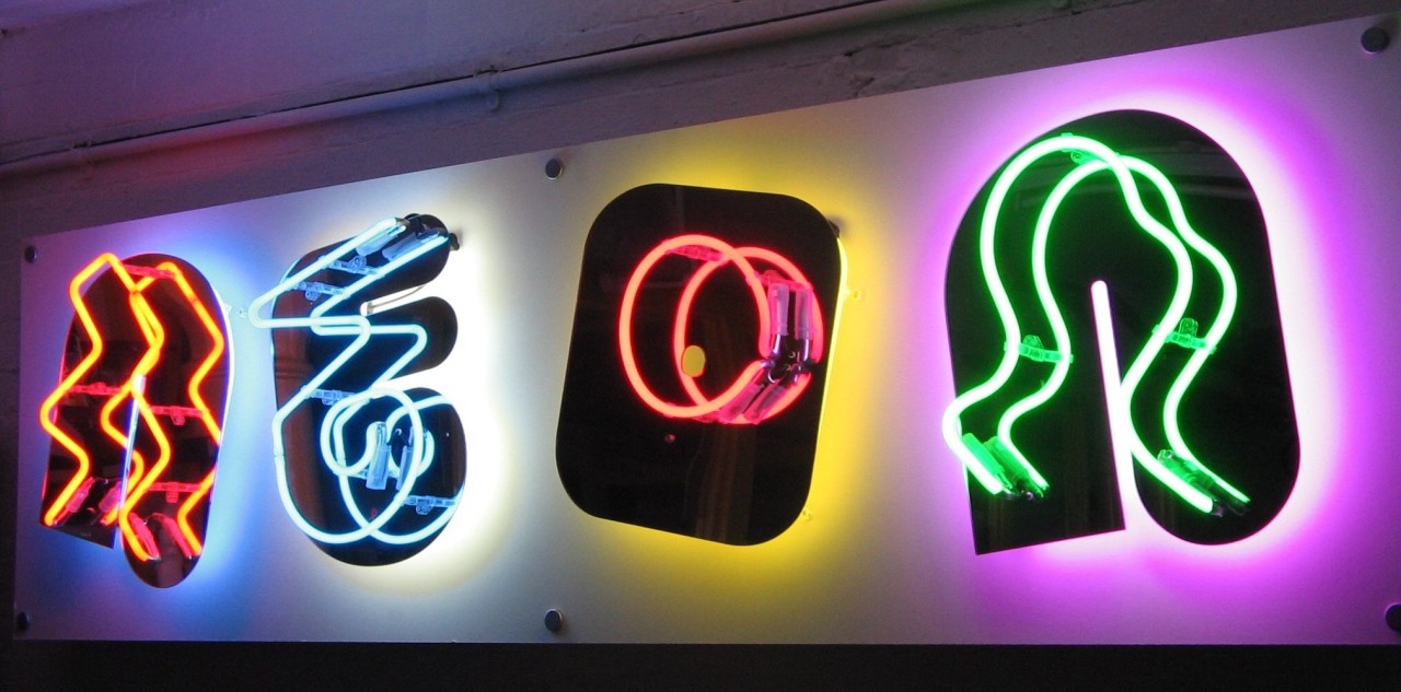 Why Neon Signs Are More Expensive Than Led Signs