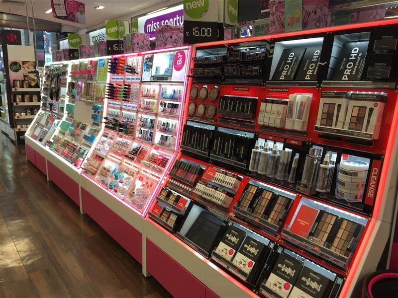Effective use of LED lighting critical to success of cosmetic displays ...