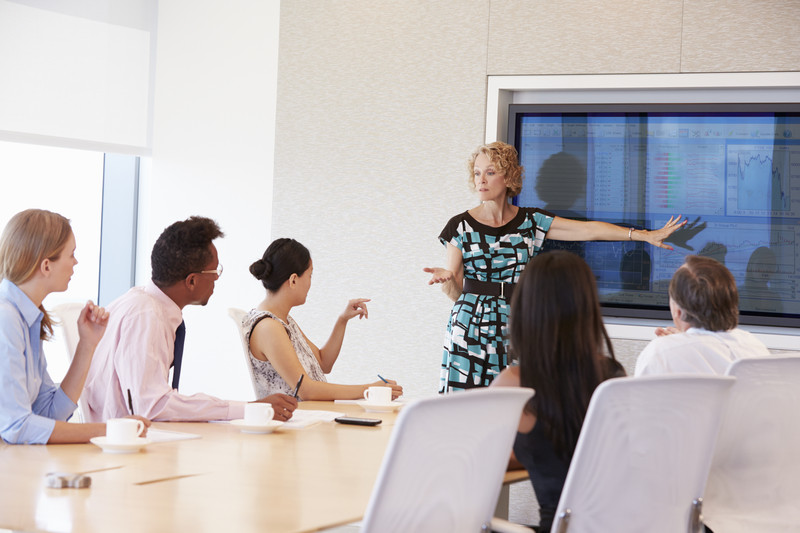 7 Tips to Engage C-Suite Executives