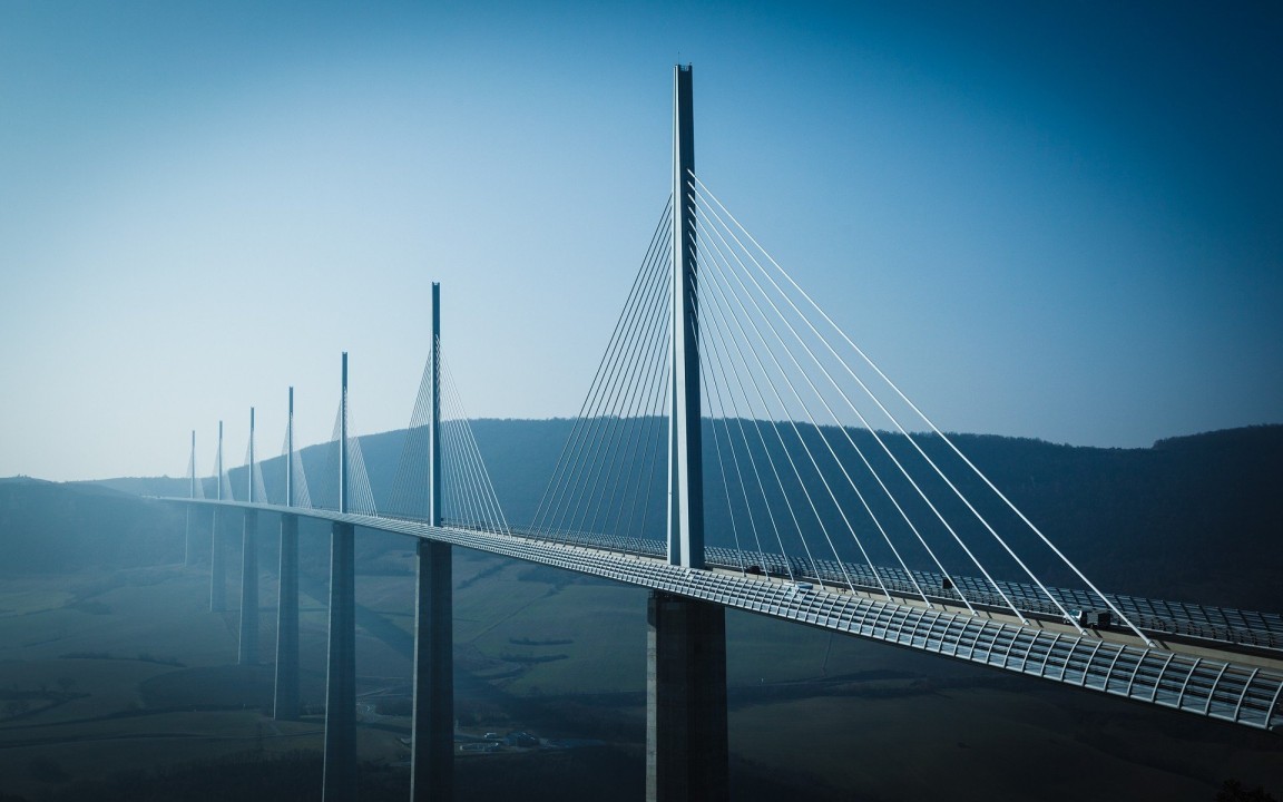 Design of Millau Viaduct (short summary)