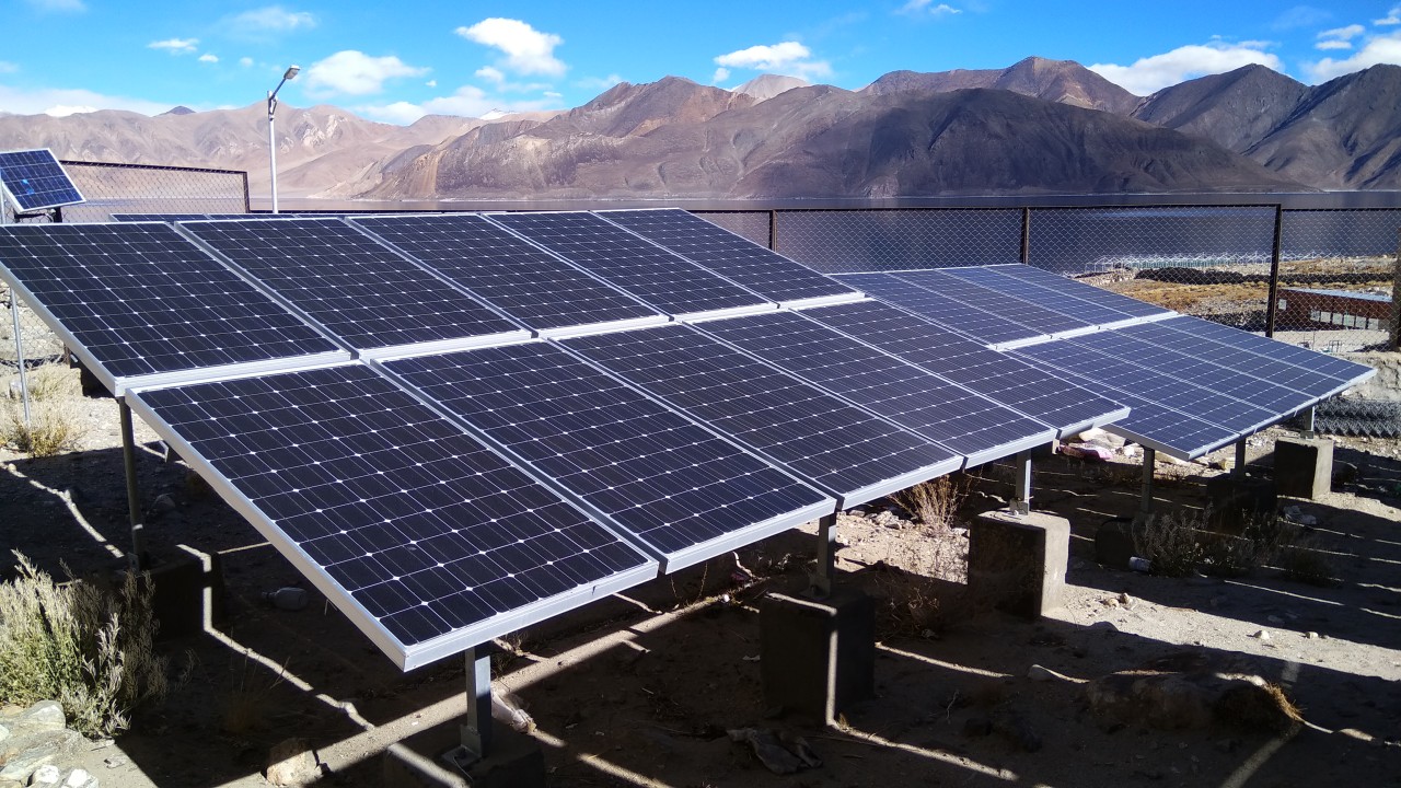 Developing Solar PV Mini-grid Projects - Key Technical Challenges &  Recommendations