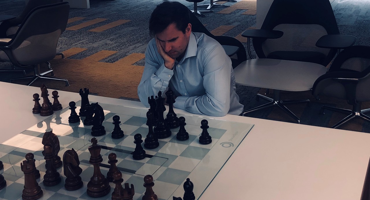Oracle Chess