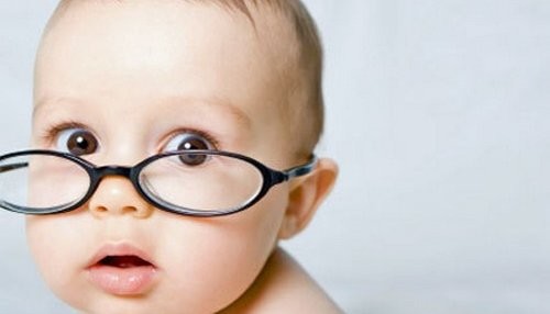 babies-and-children-need-to-have-their-eyes-checked-yearly