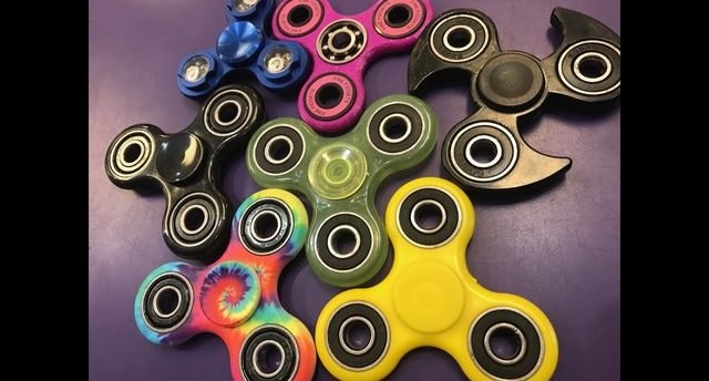 Alice ciffer venlige Fidget spinners: How my 7 yr old used Alibaba.com to hack e-commerce