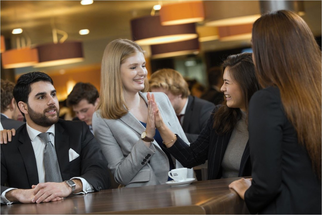 A RELATIONSHIP BETWEEN THE GUEST AND THE HOST A RELATIONSHIP BETWEEN THE GUEST AND THE HOST