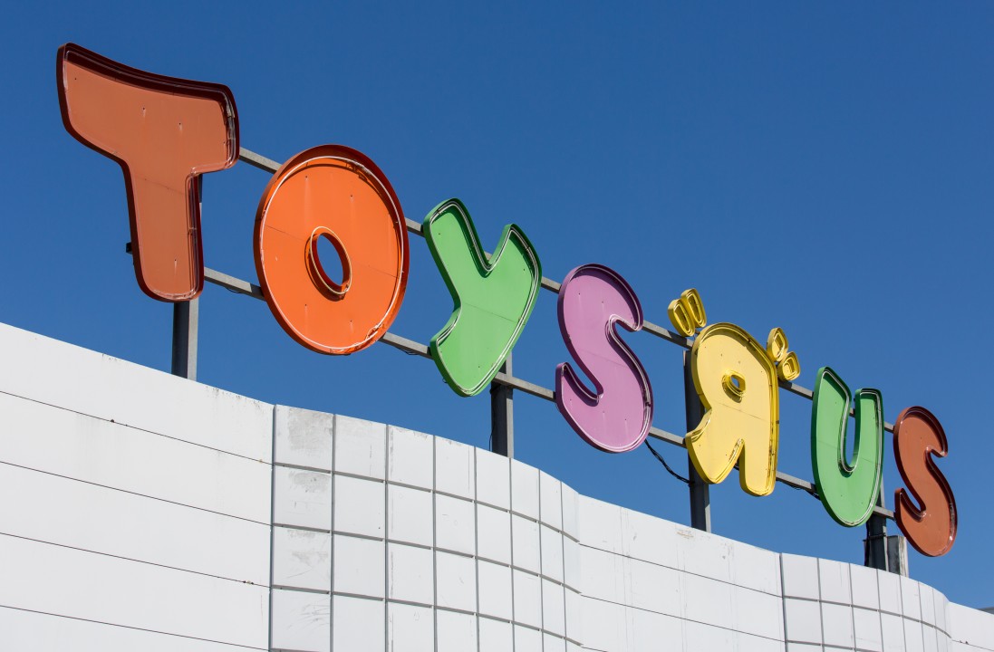 The Official Toys R Us History Is Wrong