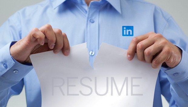 It is NOT Okay For Your LinkedIn Profile To Sound Like Your Resume