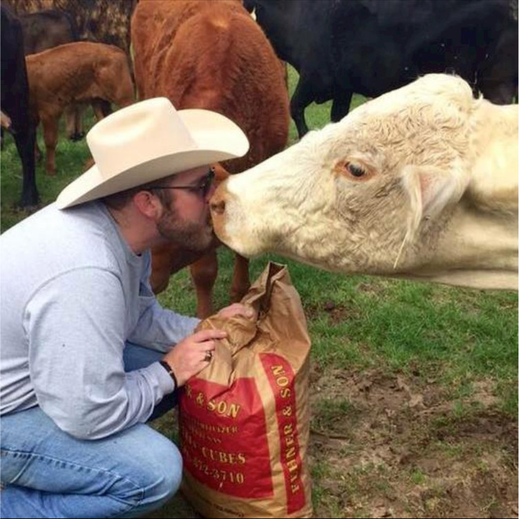 Leighton Smith - Animal Health Inspector - Texas Animal Health Commission  (TAHC) | LinkedIn