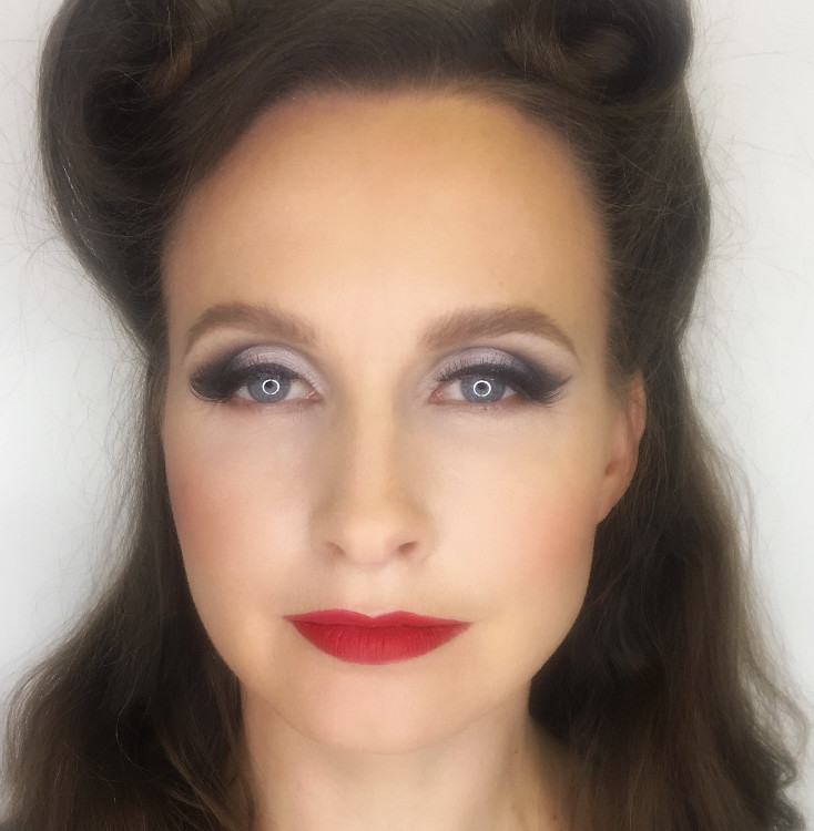 Melanie Halsall Professional Makeup