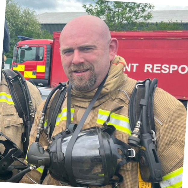 Lee Shaw - Retained Firefighter - North Yorkshire Fire & Rescue Service |  LinkedIn