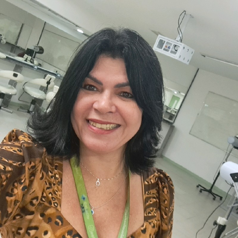 Clara Brasil - Professor - Universidade Estacio De Sa