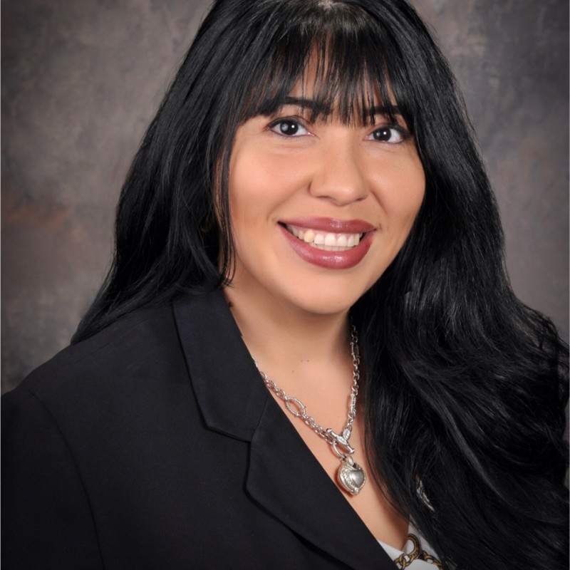 Cecilia Mendoza - Executive Assistant - Roberts Communities | LinkedIn