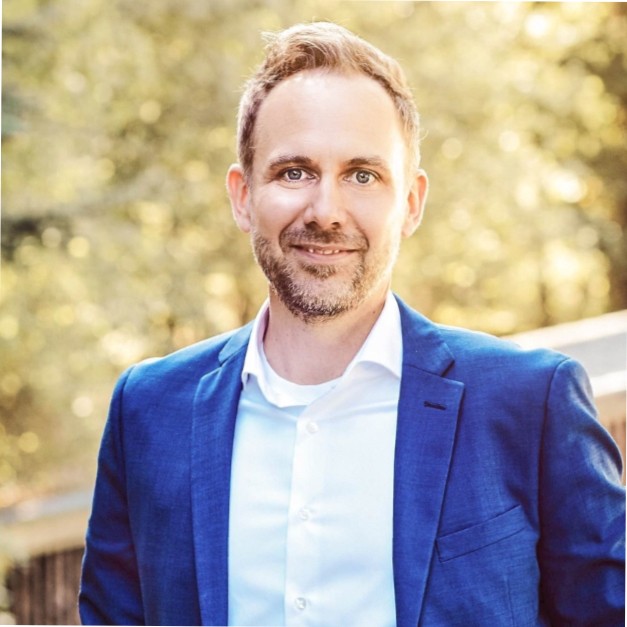 Niels Flemm – Designer in Marketing – Schwalbe - Ralf Bohle GmbH | LinkedIn
