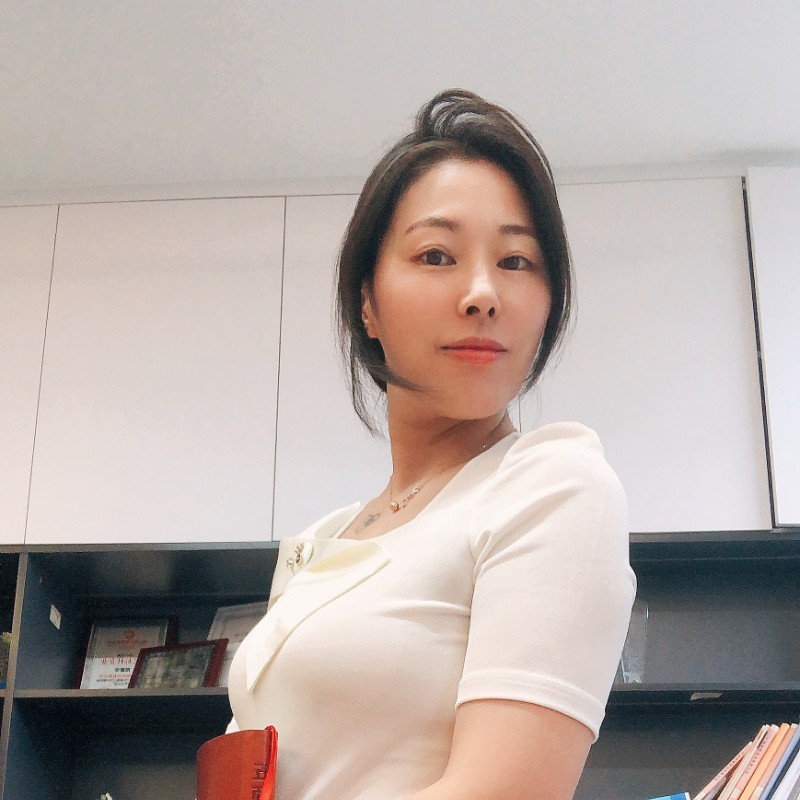 Ivy Zheng - President - Foshan Zhongchang Aluminium Co.,LTD | LinkedIn