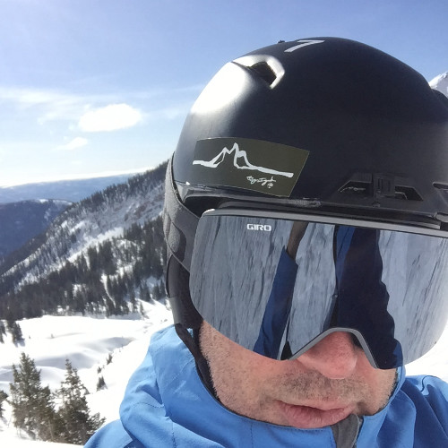 Douglas Robertson - General Manager - Ski Barn | LinkedIn