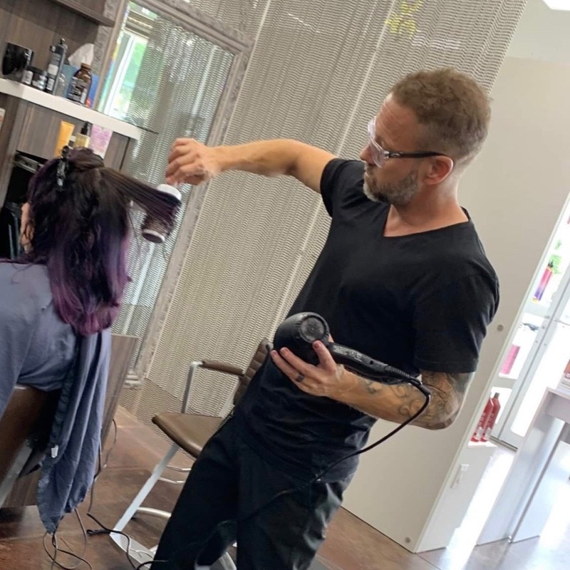 Stephen Anderson - Master Hair Stylist - Gemini Of Chicago Hair Salon |  LinkedIn
