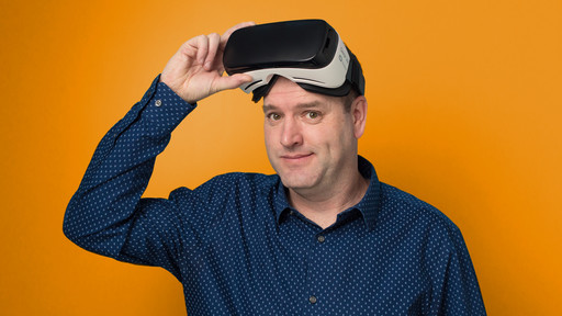 hestekræfter smart færdig VR: Film vs. 3D - Virtual Reality Foundations Video Tutorial | LinkedIn  Learning, formerly Lynda.com