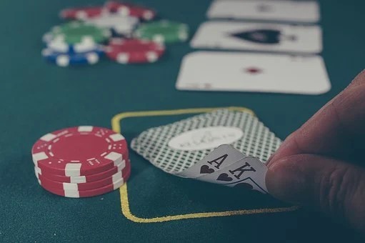 Situs Poker Multipemain