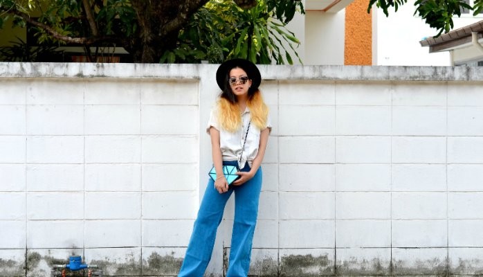 How To Style 70s Flare Jeans