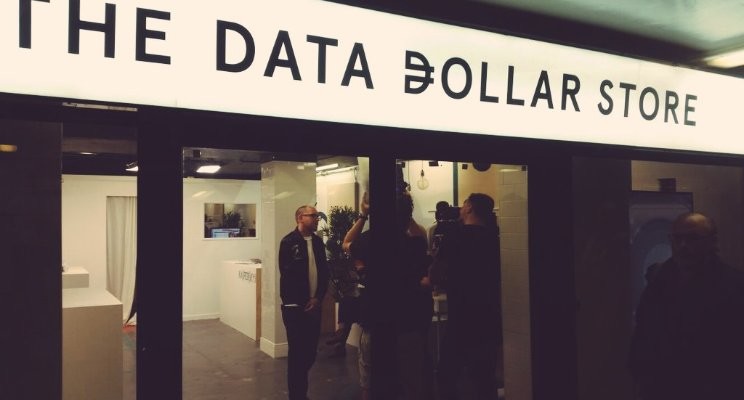Data Dollar Store: il negozio dove si paga con i dati personali