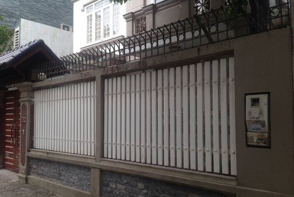 18 mẫu hàng rào sắt hộp đẹp, sơn tĩnh điện, đơn giản, hiện đại ...