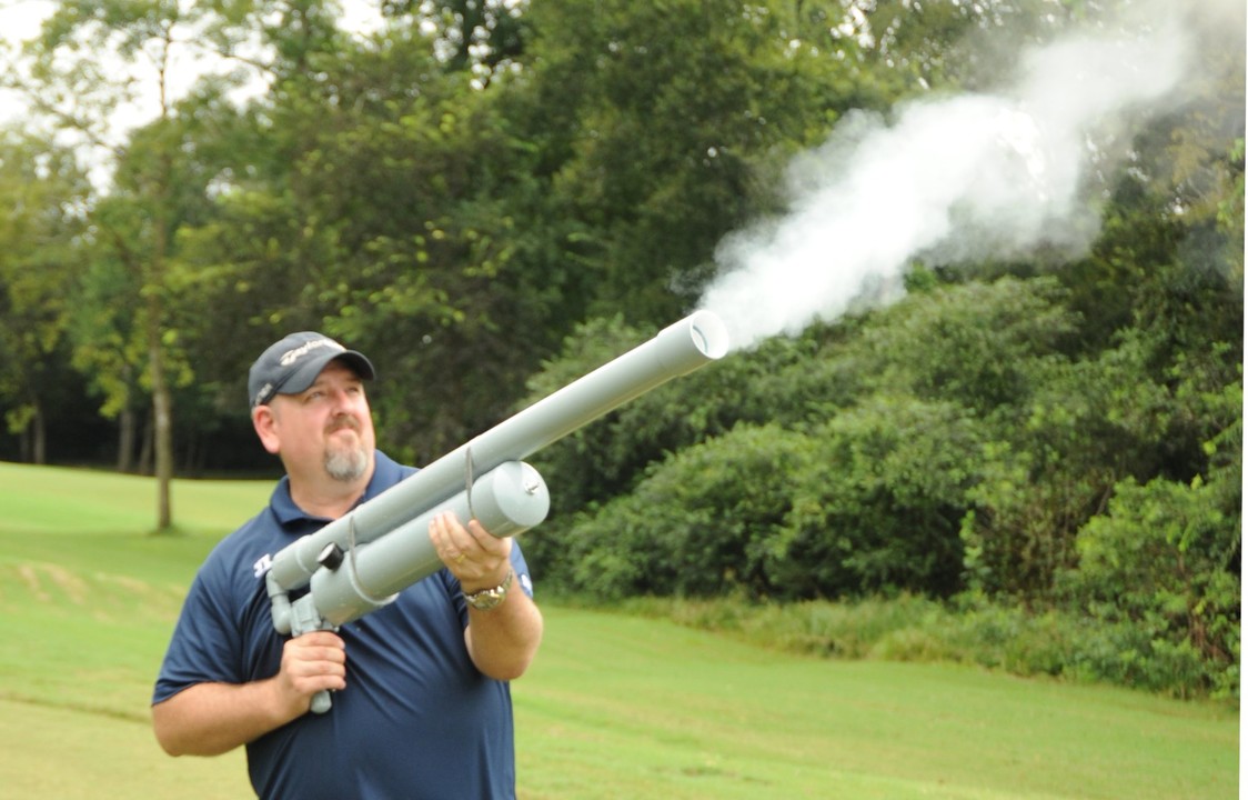 iScoreGolf - Golf Ball Air Cannon "FUN"-Raiser