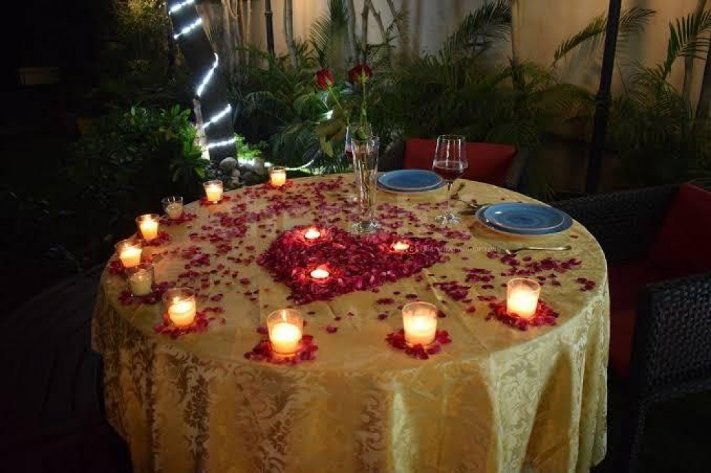 Candle Light Romantic Dinner Services Couple