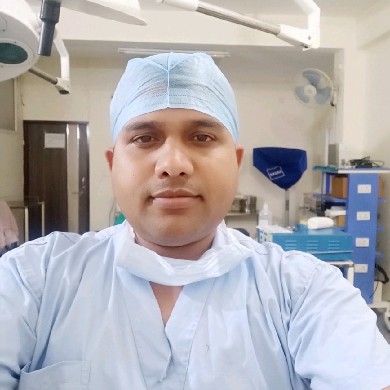 Balendra Dwivedi - hair transplant technician cum operation theater  technician - Bisoniya Hospital - India | LinkedIn