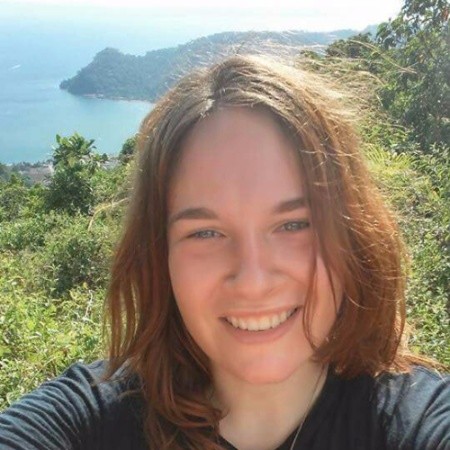 Hannah DeWinter - Cryptologic Linguist - US Navy