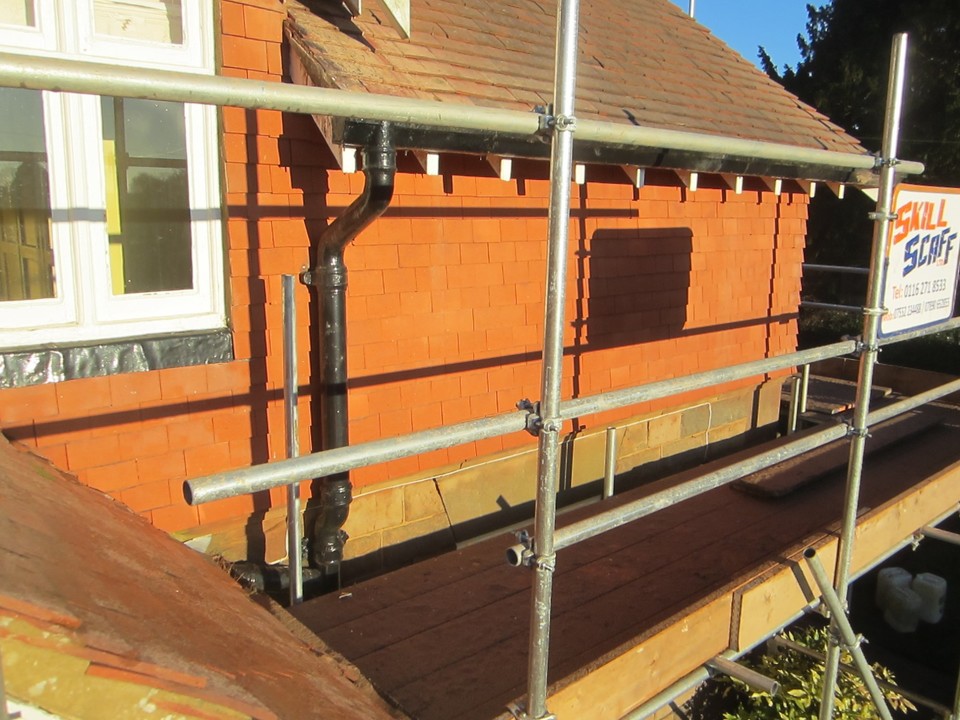 Scaffolding & "DOFF"​ cleaning works at Goadby, Leicestershire. 