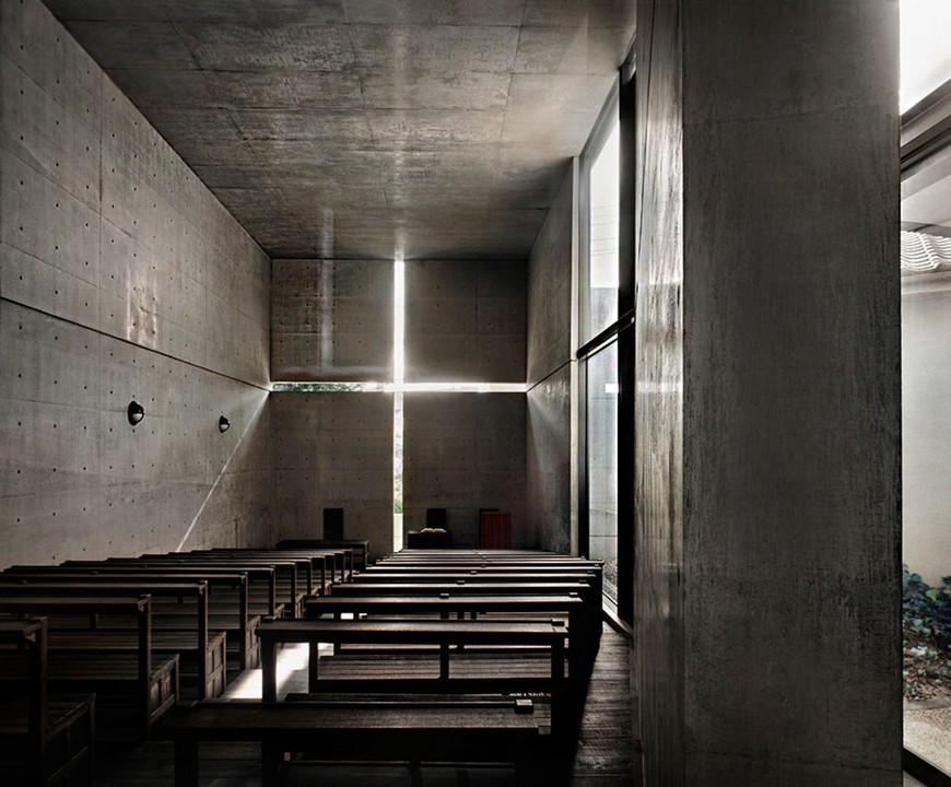 Daylighting in the history of architecture. Church of light by Tadao Ando
