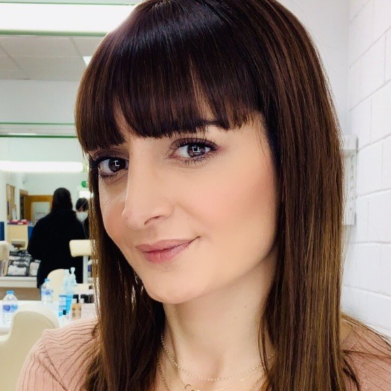 Caritina Ramos - MAQUILLADORA PROFESIONAL/VENDEDORA - MAC Cosmetics |  LinkedIn