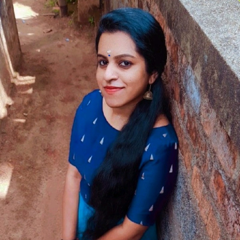 Amala Sudheer - Front Desk Receptionist - Sajith & Sujith Style Lounge |  LinkedIn
