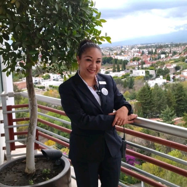josefina Flores Palma - Gerente de servicio a huéspedes - Hotel Fiesta Inn Puebla  las Animas | LinkedIn