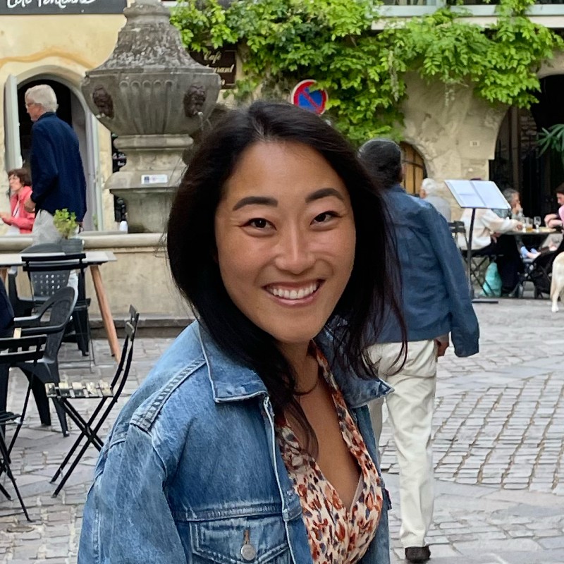 Jeni Yamamoto - Global Marketing Director - UNIQLO | LinkedIn