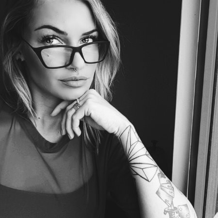 Sasha Krainikova - Tattoo Apprentice - Forever Young Ink | LinkedIn