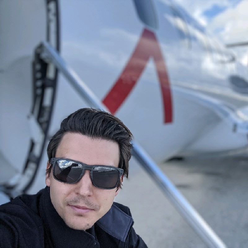 Alexander Solodov - Captain - JSX | LinkedIn