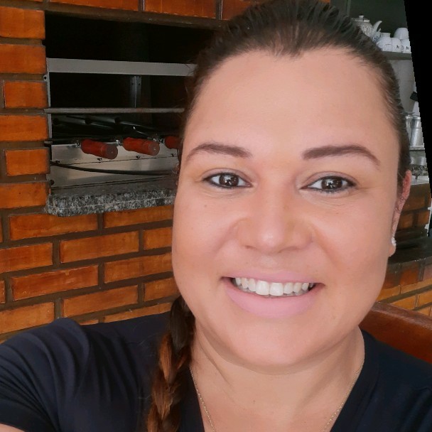 Renata Pierri - Serviços gerais - Liderança Serviços