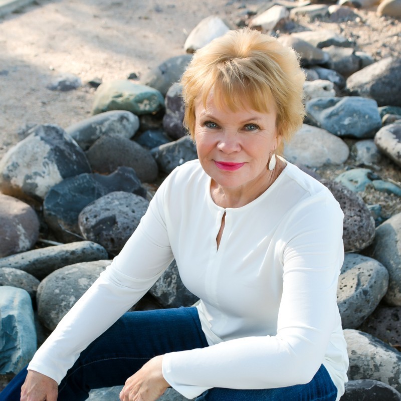 Julie Antunes Associate Broker Russ Lyon Sotheby #39 s International Julie Antunes Associate Broker Russ Lyon Sotheby #39 s International