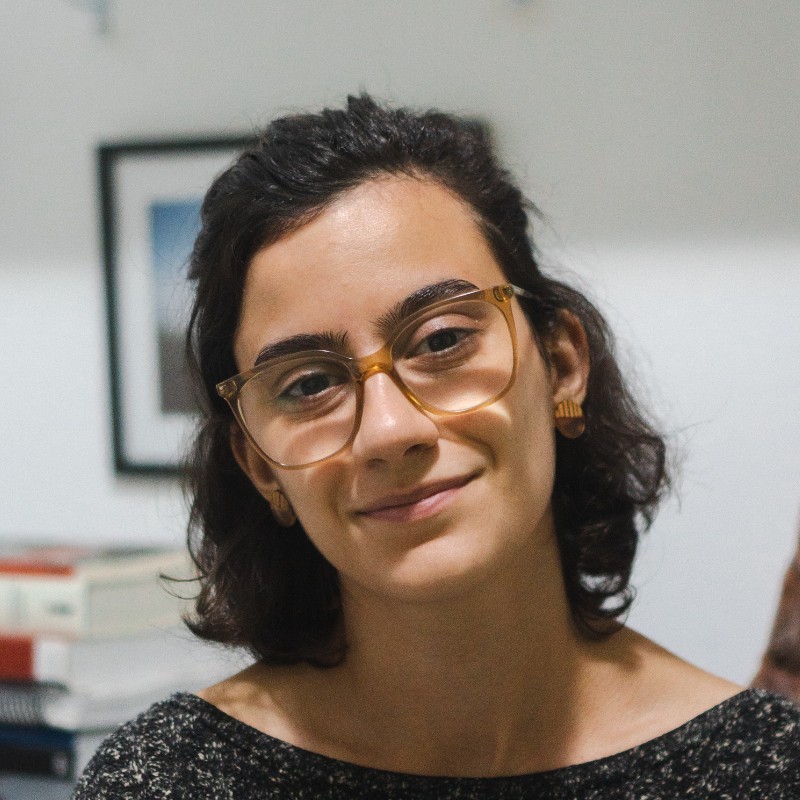Isabella Cruvinel Santiago - Diretora Institucional - Serenas