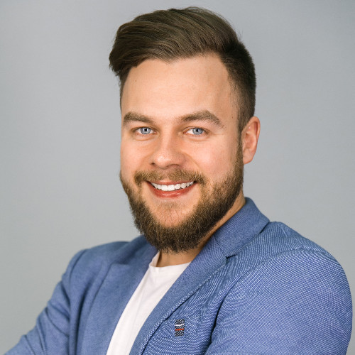 Edvardas Sadovskis - Chief Product Officer - BETER Live | LinkedIn