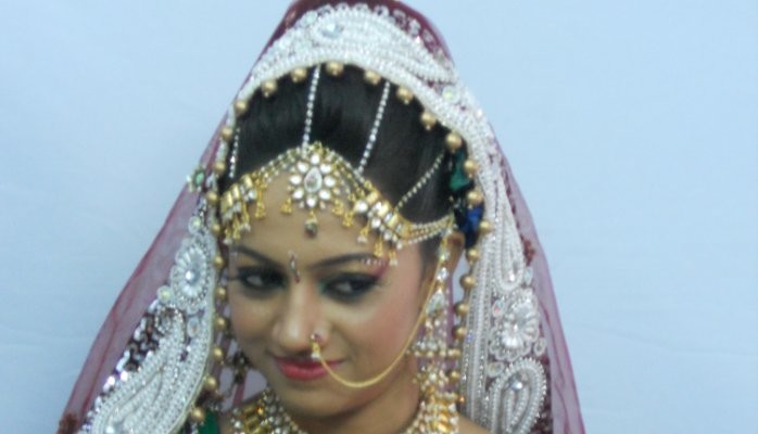 Need Female Model For Bridal Makeup