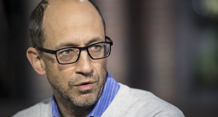 Dick Costolo: Two traits get you hired by a Top Company. Neither comes easy.