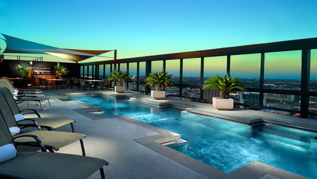 How to Choose the Right Hotel to Stay When on Business Trip